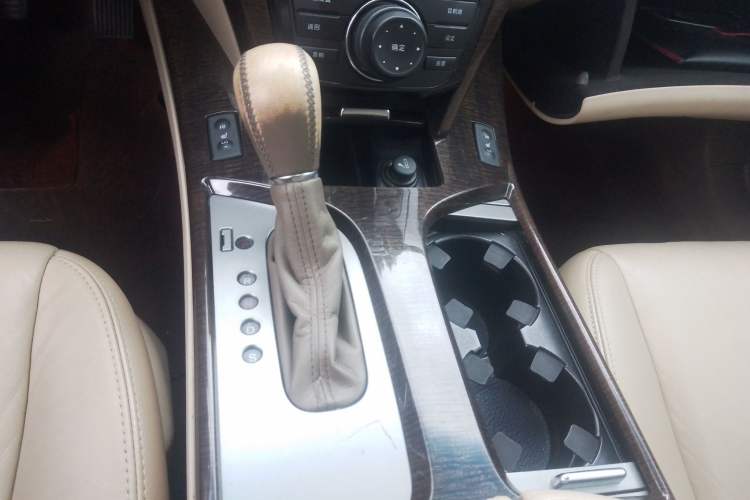 Used Acura MDX 2010 3.7 Standard Edition Gear Lever