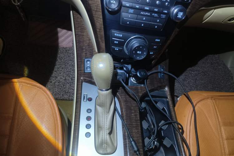 Used Acura MDX 2010 3.7 Standard Edition Gear Lever