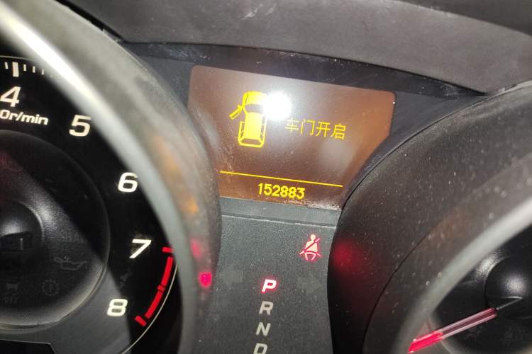 Used Acura MDX 2010 3.7 Standard Edition Odometer Close Up