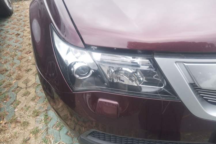 Used Acura MDX 2010 3.7 Standard Edition Right Front Headlight