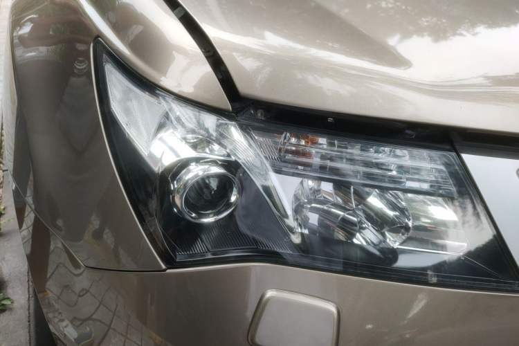 Used Acura MDX 2010 3.7 Standard Edition Right Front Headlight