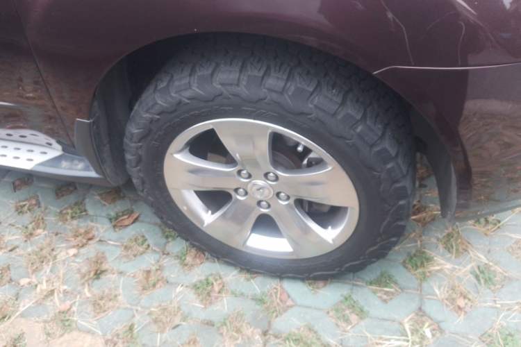 Used Acura MDX 2010 3.7 Standard Edition Right Front Wheel Hub