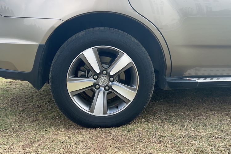 Used Acura MDX 2010 3.7 Standard Edition Right Rear Wheel Hub