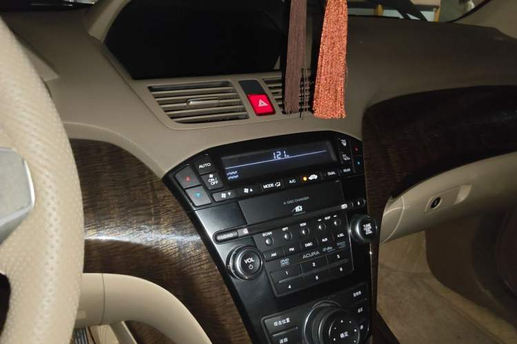 Used Acura MDX 2010 3.7 Standard Edition Audio And AC Panel