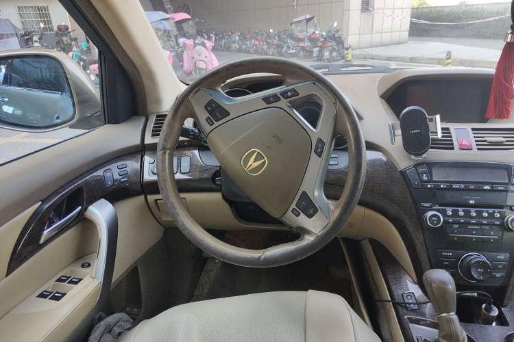 Used Acura MDX 2010 3.7 Standard Edition Steering Wheel
