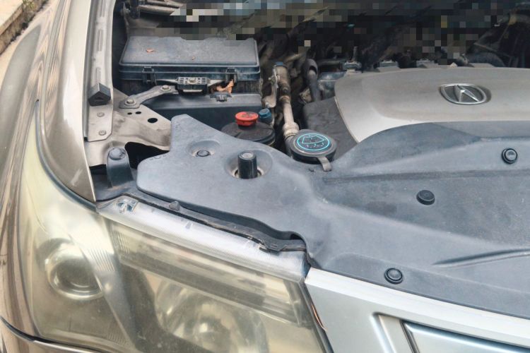 Used Acura MDX 2010 3.7 Standard Edition Engine Bay Right