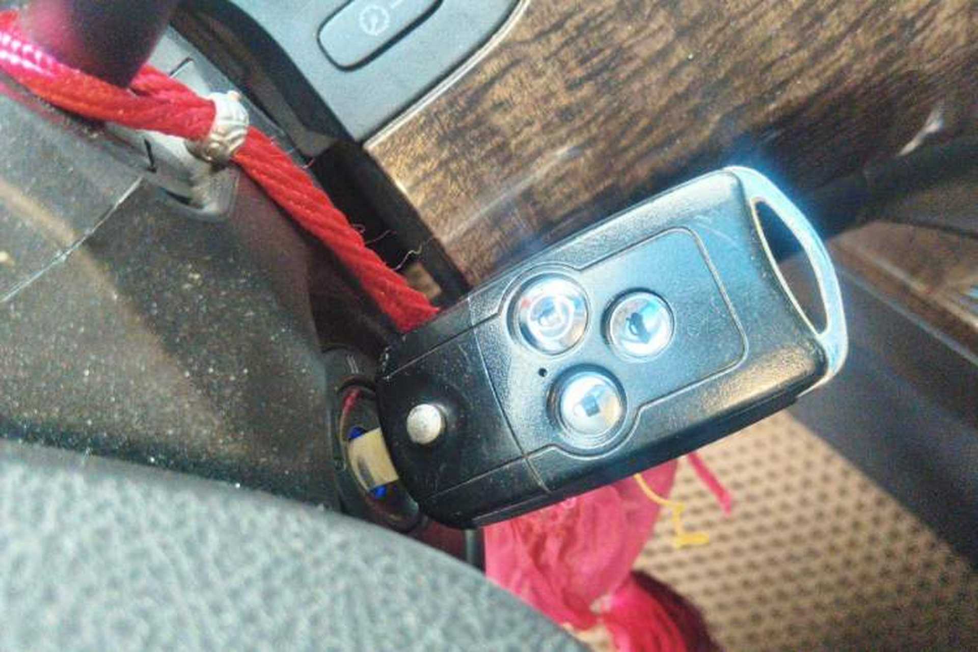 Used Acura MDX 2010 3.7 Standard Edition Vehicle Key