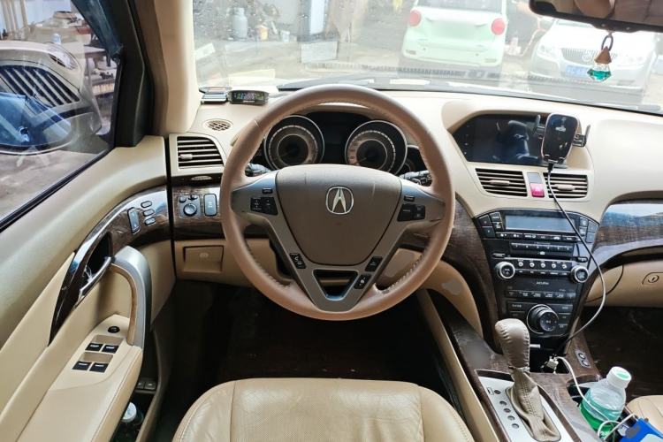 Used Acura MDX 2010 3.7 Comfort Edition Steering Wheel