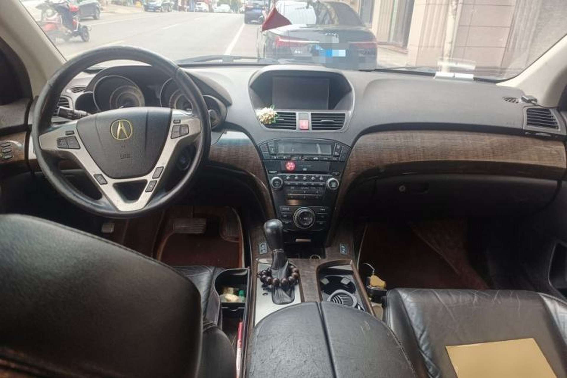 Used Acura MDX 2010 3.7 Standard Edition Center Console