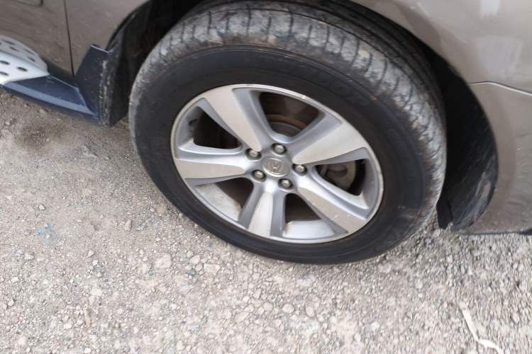 Used Acura MDX 2010 3.7 Standard Edition Right Front Wheel Hub