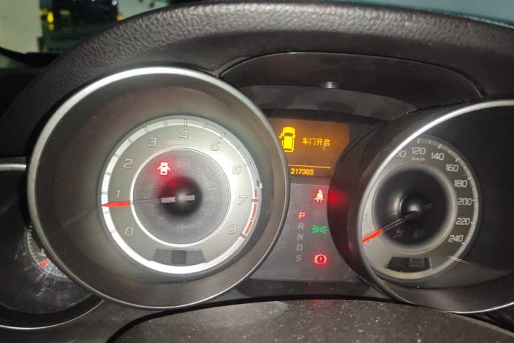 Used Acura MDX 2010 3.7 Comfort Edition Odometer Close Up
