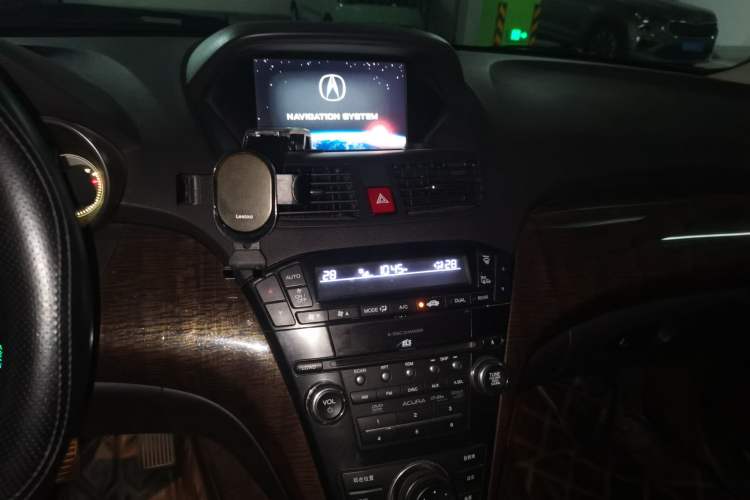 Used Acura MDX 2010 3.7 Standard Edition Audio And AC Panel