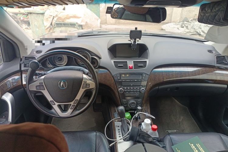 Used Acura MDX 2010 3.7 Standard Edition Center Console