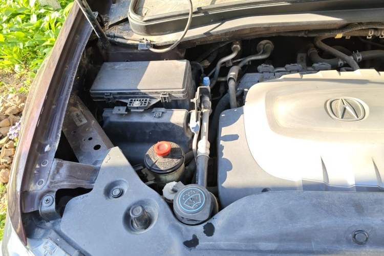 Used Acura MDX 2010 3.7 Comfort Edition Engine Bay Right