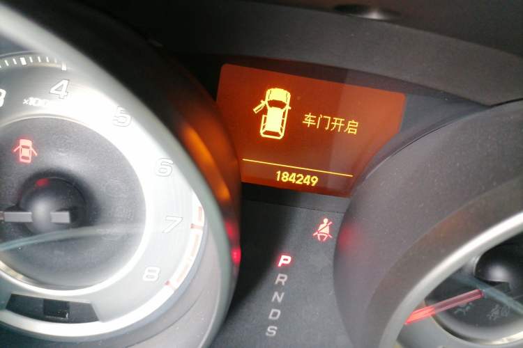 Used Acura MDX 2010 3.7 Standard Edition Odometer Close Up
