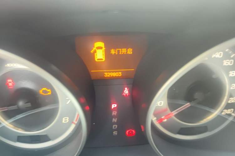 Used Acura MDX 2010 3.7 Standard Edition Odometer Close Up