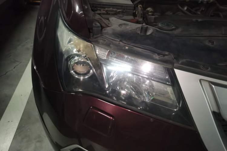 Used Acura MDX 2010 3.7 Standard Edition Right Front Headlight