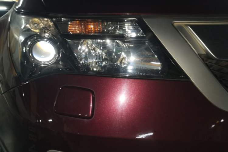 Used Acura MDX 2010 3.7 Standard Edition Right Front Headlight
