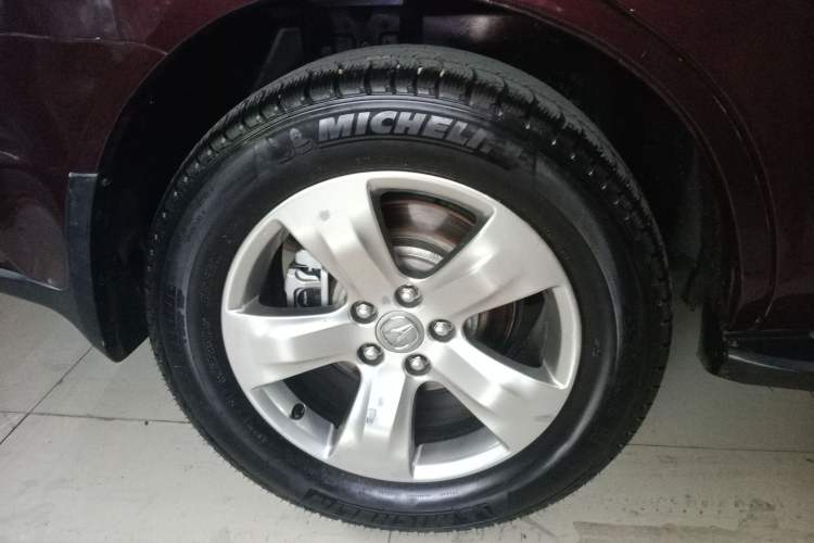 Used Acura MDX 2010 3.7 Standard Edition Right Rear Wheel Hub