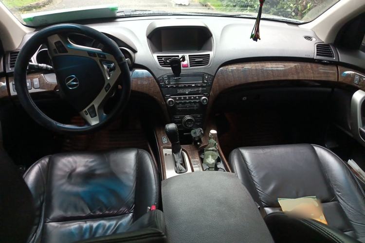 Used Acura MDX 2010 3.7 Standard Edition Center Console