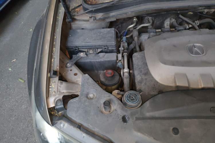 Used Acura MDX 2010 3.7 Standard Luxury Sport Edition Engine Bay Right