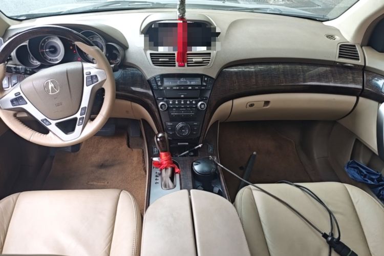 Used Acura MDX 2011 3.7 Standard Deluxe Sport Edition Center Console