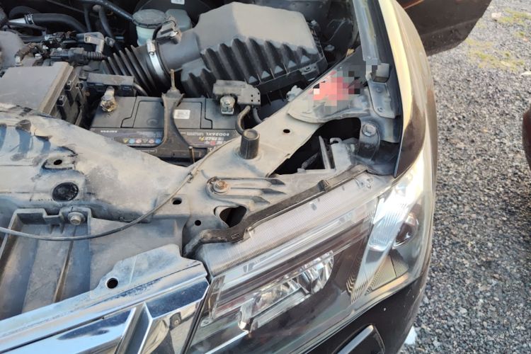 Used Acura MDX 2011 3.7 Standard Deluxe Sport Edition Engine Bay Left