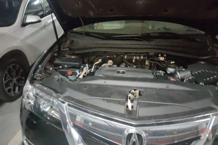 Used Acura MDX 2011 3.7 Standard Deluxe Sport Edition Engine Bay Right