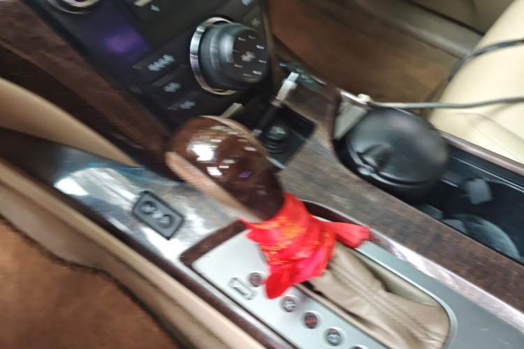 Used Acura MDX 2011 3.7 Standard Deluxe Sport Edition Gear Lever