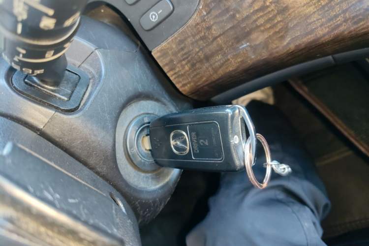 Used Acura MDX 2011 3.7 Standard Deluxe Sport Edition Vehicle Key