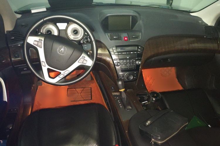 Used Acura MDX 2011 3.7 Standard Deluxe Sport Edition Center Console