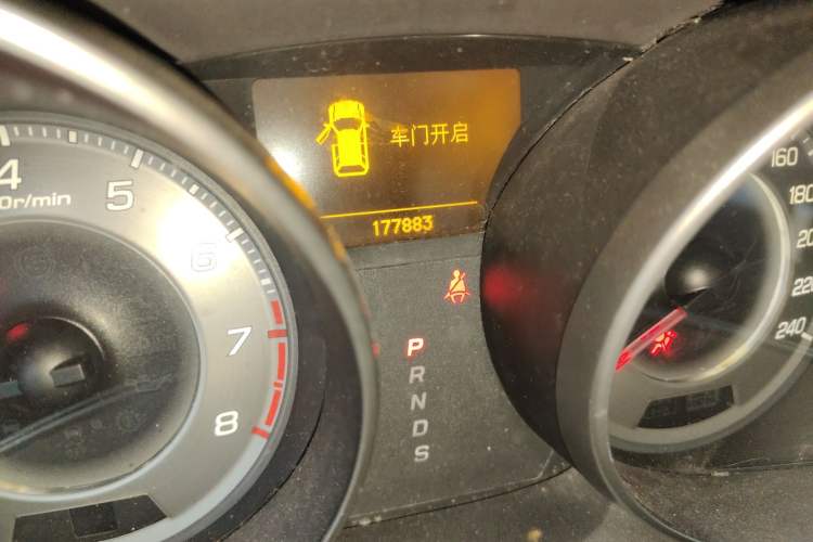 Used Acura MDX 2011 3.7 Standard Deluxe Sport Edition Odometer Close Up