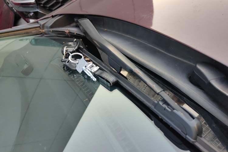 Used Acura MDX 2011 3.7 Standard Deluxe Sport Edition Vehicle Key