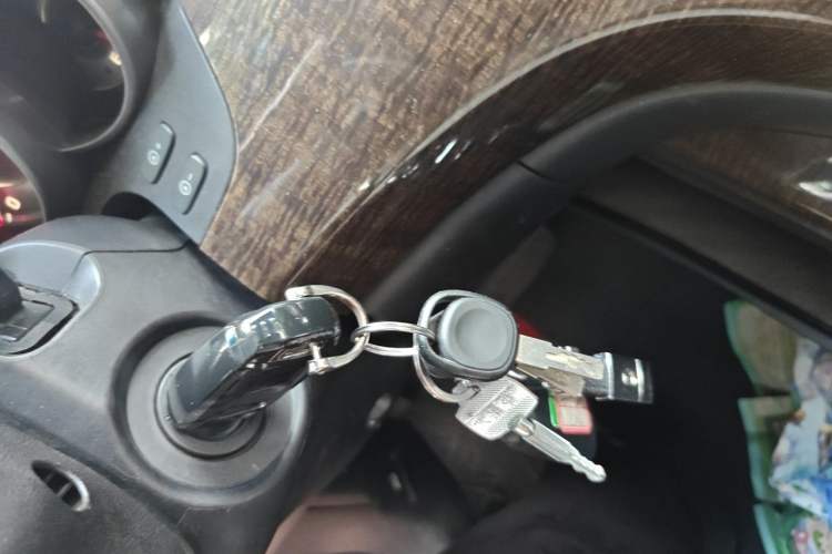 Used Acura MDX 2011 3.7 Standard Deluxe Sport Edition Vehicle Key