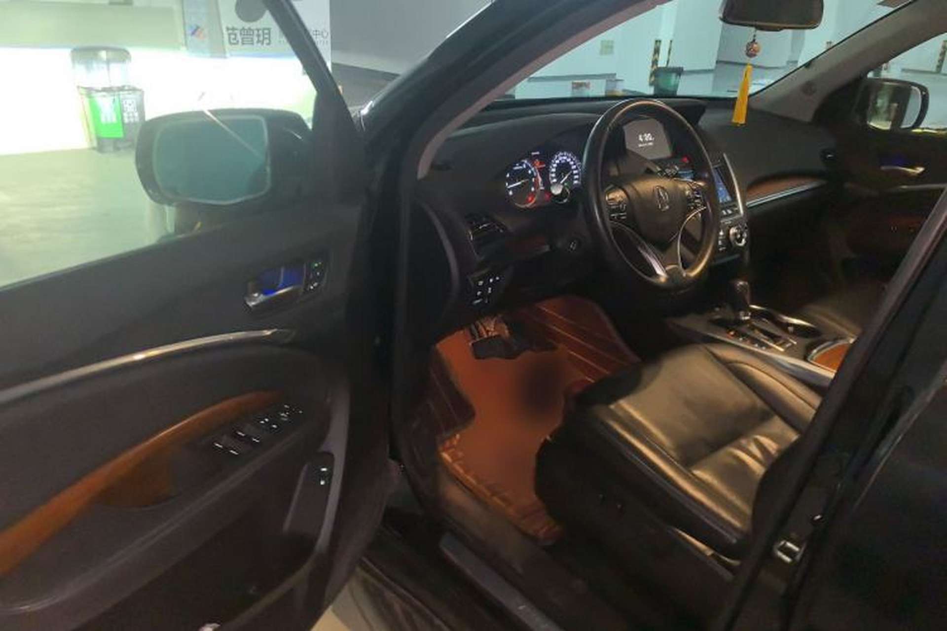 Used Acura MDX 2014 3.5L Elite Edition Driver Seat