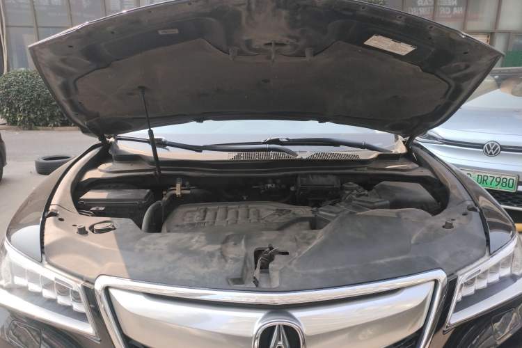 Used Acura MDX 2014 3.5L Elite Edition Engine Bay