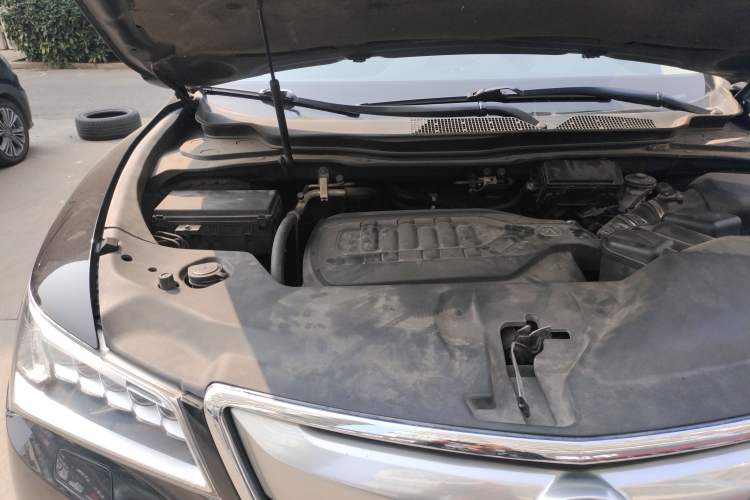 Used Acura MDX 2014 3.5L Elite Edition Engine Bay Right