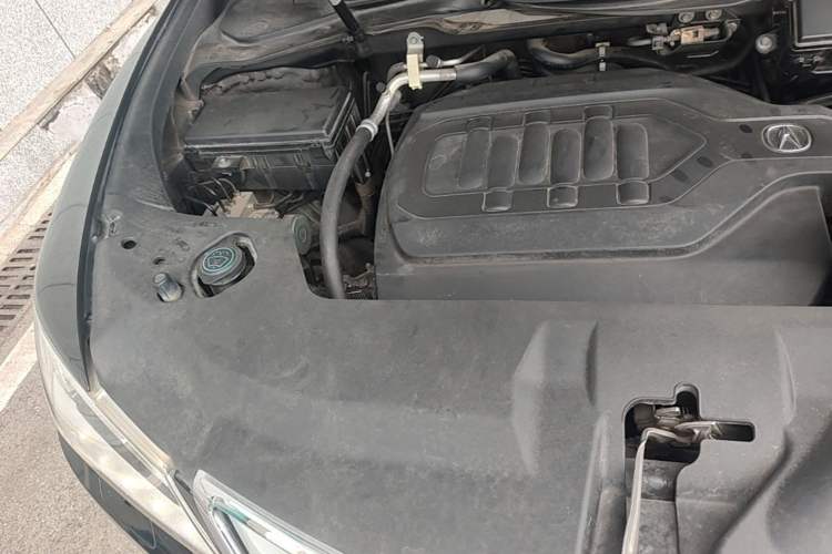 Used Acura MDX 2014 3.5L Elite Edition Engine Bay Right