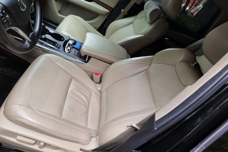 Used Acura MDX 2014 3.5L Elite Edition Left Front Seat