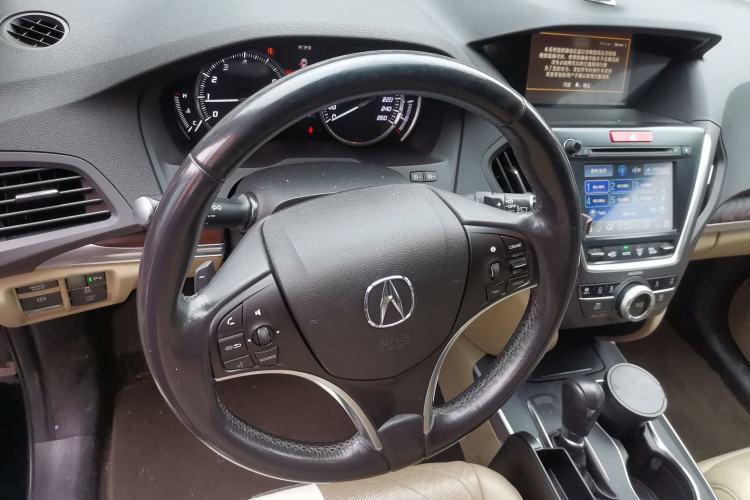 Used Acura MDX 2014 3.5L Elite Edition Steering Wheel