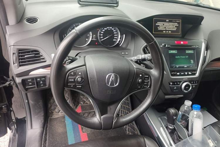Used Acura MDX 2014 3.5L Elite Edition Steering Wheel