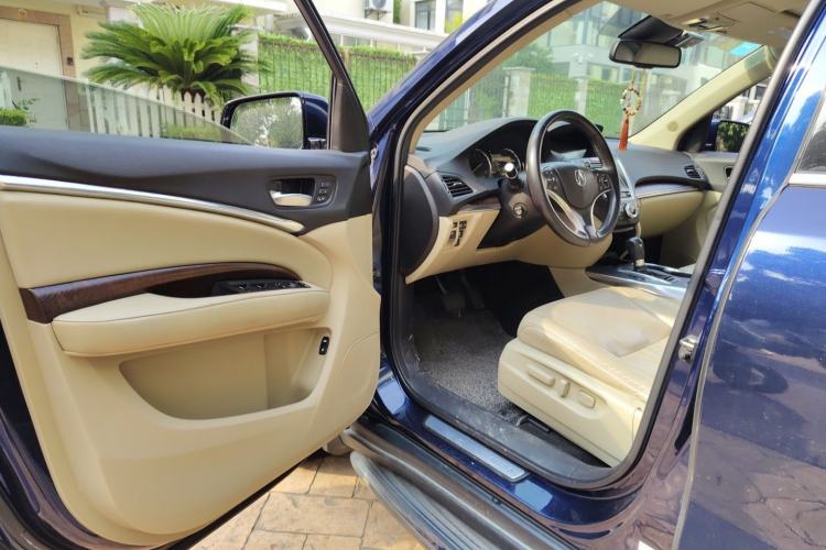 Used Acura MDX 2014 3.5L Elite Edition Driver Seat