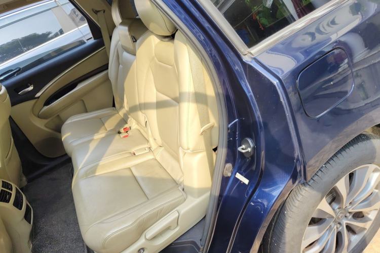 Used Acura MDX 2014 3.5L Elite Edition Left Rear Seat