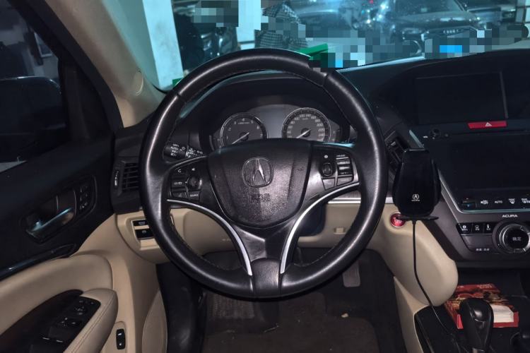 Used Acura MDX 2014 3.5L Elite Edition Steering Wheel
