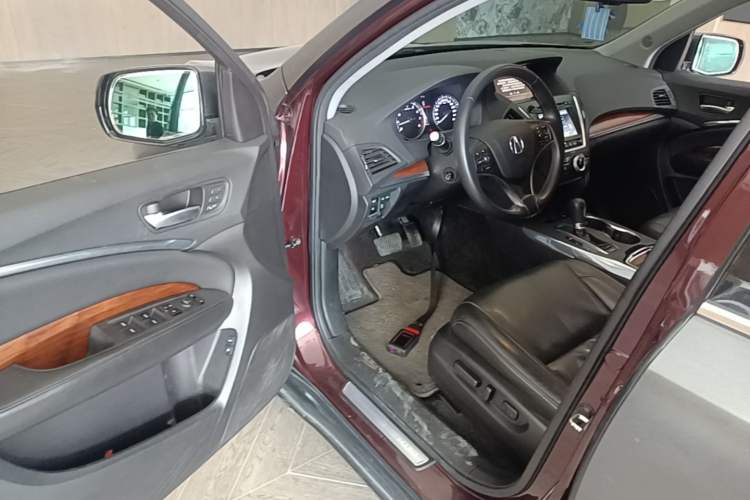 Used Acura MDX 2014 3.5L Elite Edition Driver Seat