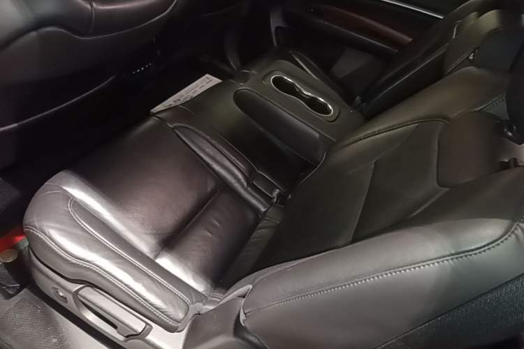 Used Acura MDX 2014 3.5L Elite Edition Left Rear Seat