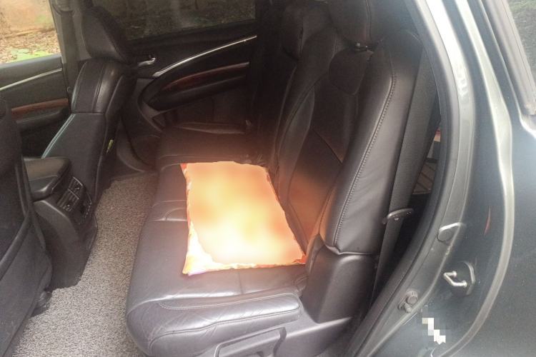 Used Acura MDX 2014 3.5L Elite Edition Left Rear Seat