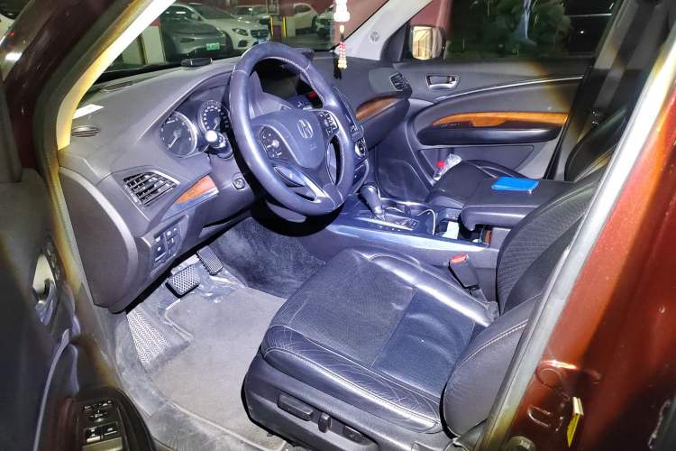Used Acura MDX 2014 3.5L Luxury Edition Driver Seat