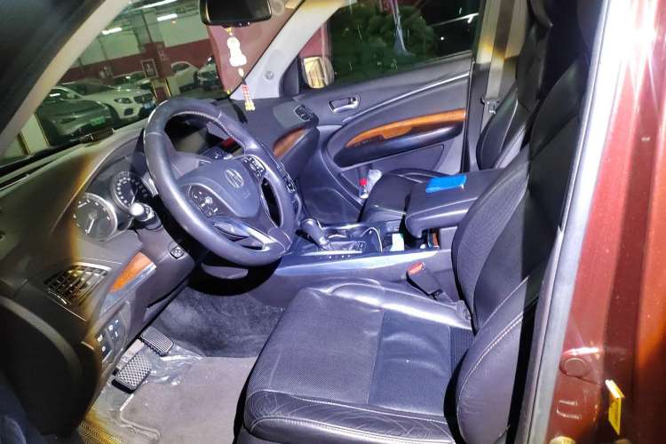 Used Acura MDX 2014 3.5L Luxury Edition Left Front Seat