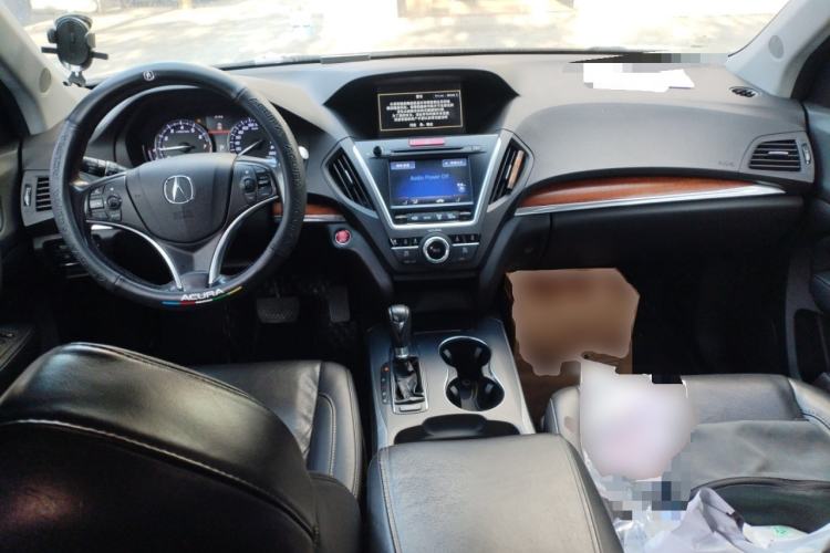 Used Acura MDX 2014 3.5L Elite Edition Center Console